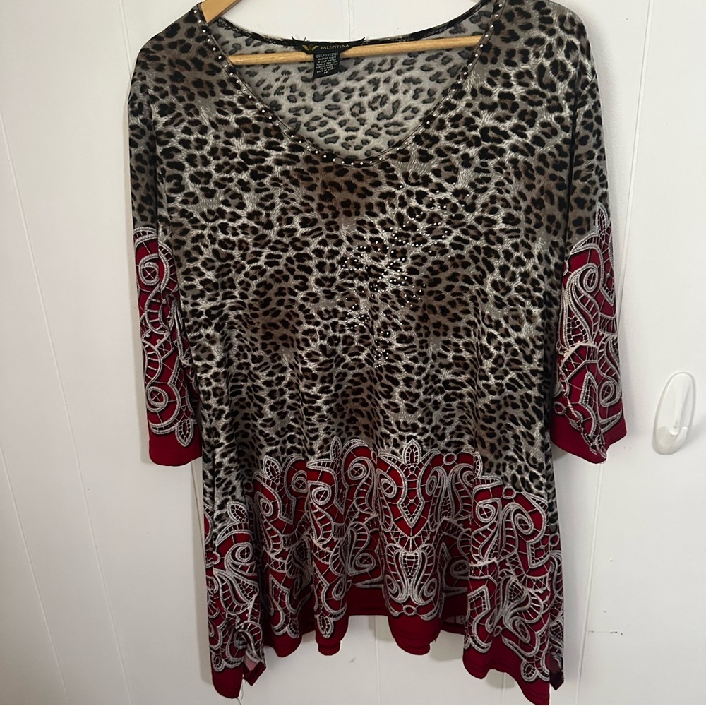 Valentina Black and White Tunic with Asymmetrical Hem